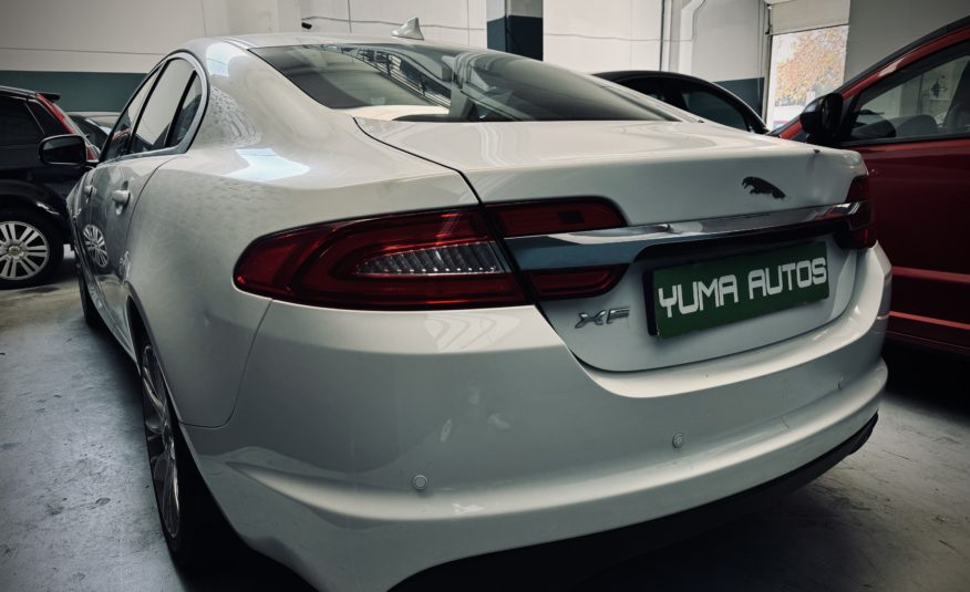JAGUAR XF OCASIÓN EN TARRAGONA (9)