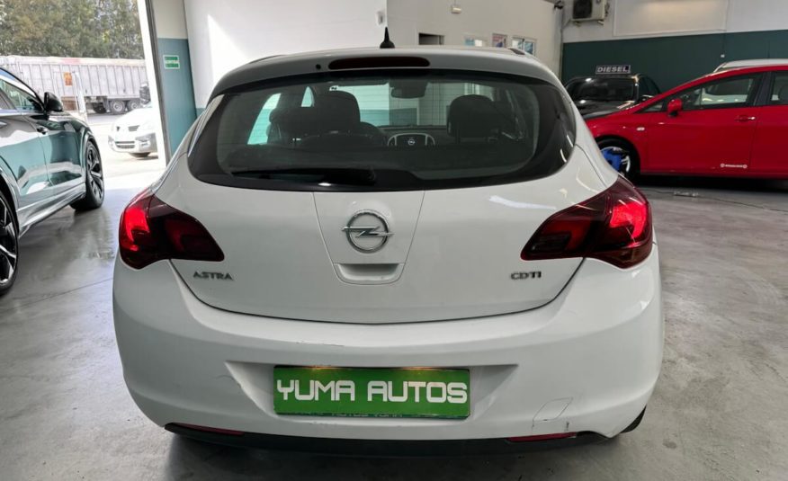 opel astra blanco 6