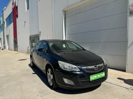 opel astra negro 1