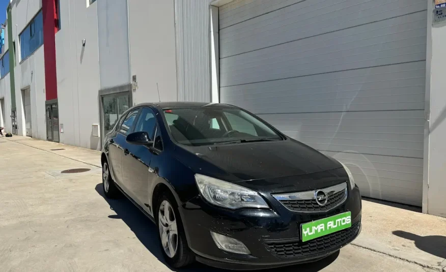 opel astra negro 1
