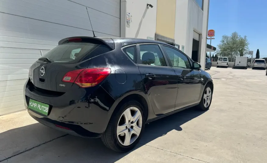 opel astra negro 8